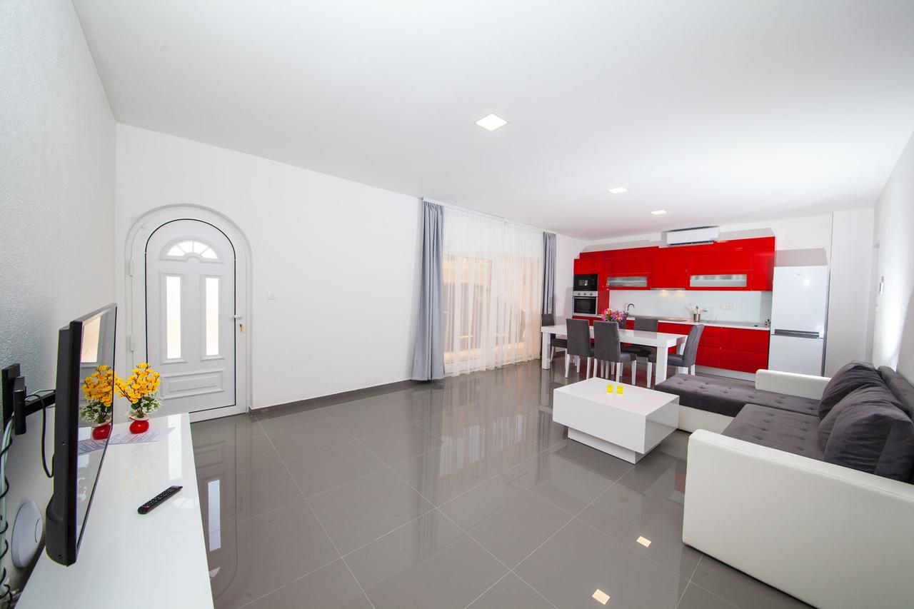 Villa Ivka มาคาร์สกา ภายนอก รูปภาพ